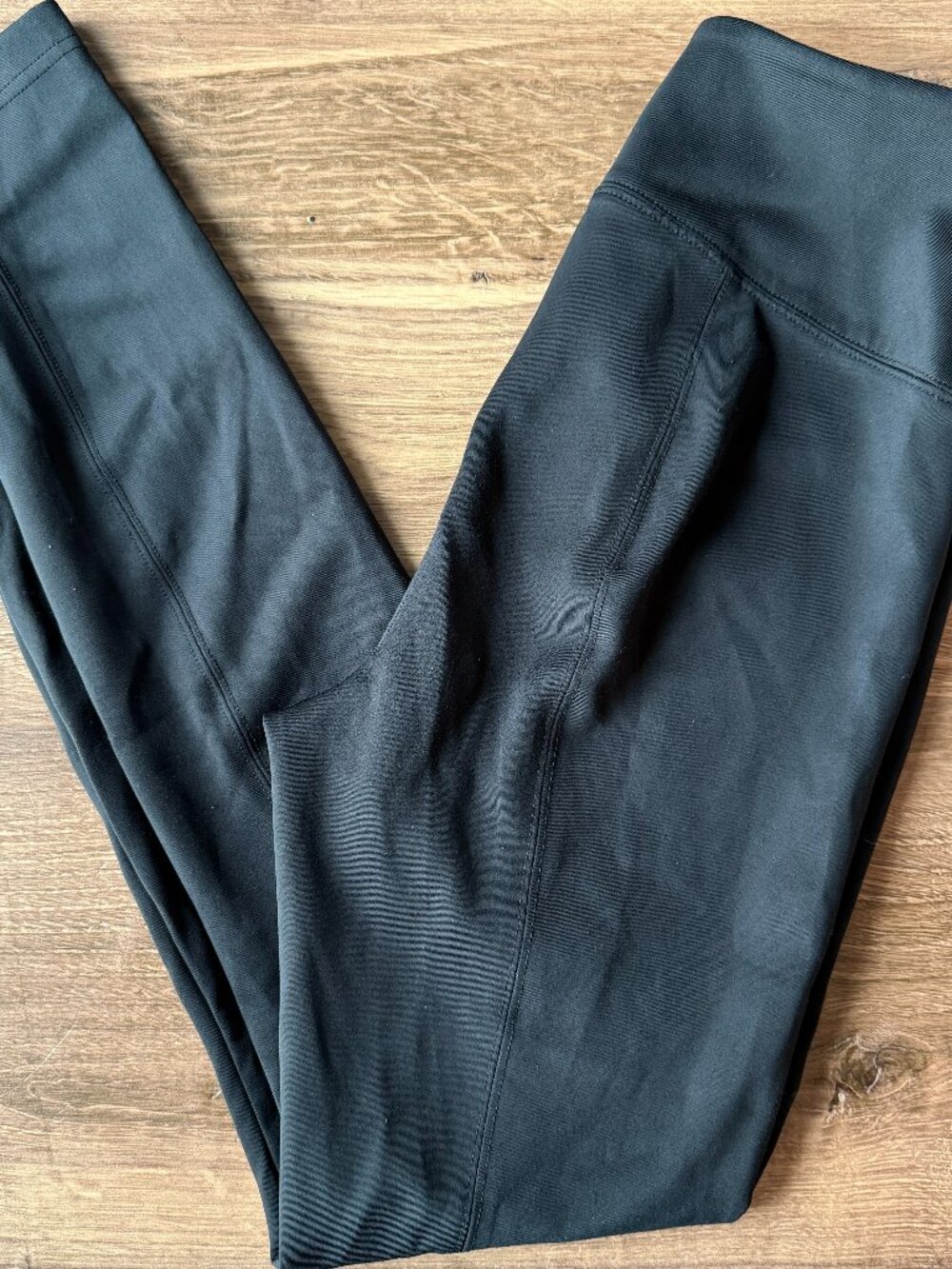White House Black Market Runway Leggings